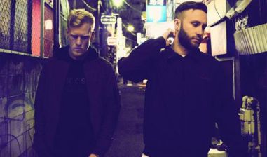 snakehips-tickets_09-24-16_17_578526386ccc5